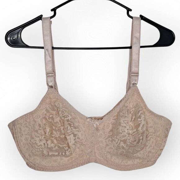 Bali Women's Plus Size Lace 'N Smooth Seamless Underwire Bra size 40 C - Picture 1 of 6